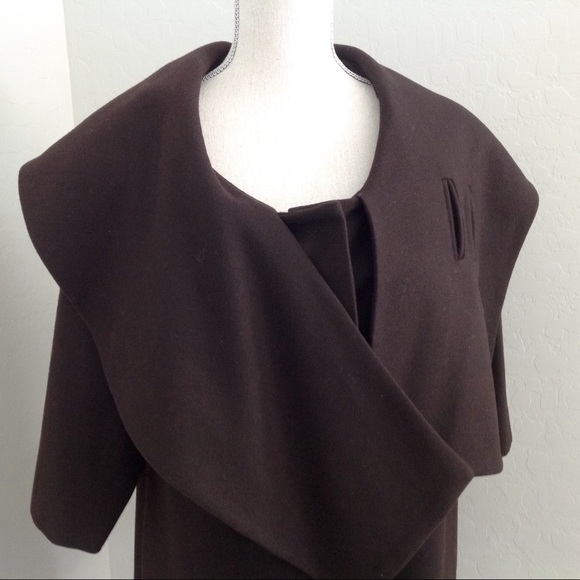 Brown Cape Coat - Picture 6 of 7
